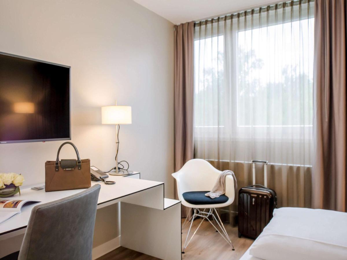 Congress Hotel Mercure Nuernberg An Der Messe Bagian luar foto